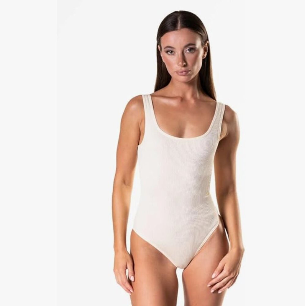 NWT HeyShape Ribbed‎ Snatched Shapewear Bodysuit
